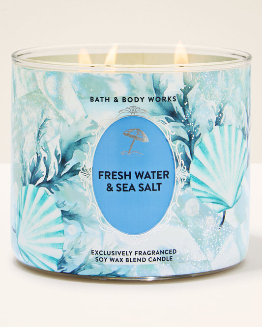 Bath and body works 3 wick candle fresh water & sea salt