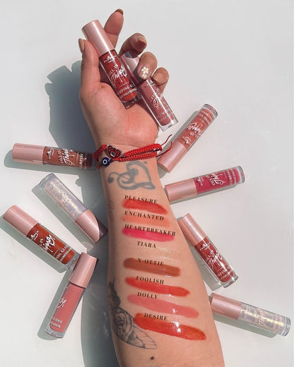 Italia deluxe fill in thirsty gloss