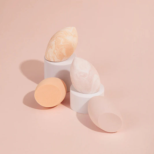 Amor us esponja de maquillaje biselada
